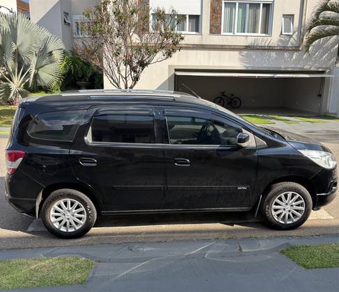 CHEVROLET SPIN 1.8 LT 8V FLEX 4P AUTOMÁTICO CHEVROLET SPIN 1.8 LT 8V FLEX 4P AUTOMÁTICO